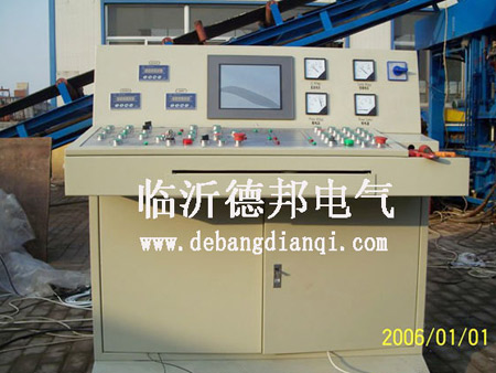 PLC、觸摸屏控制系統(tǒng)214